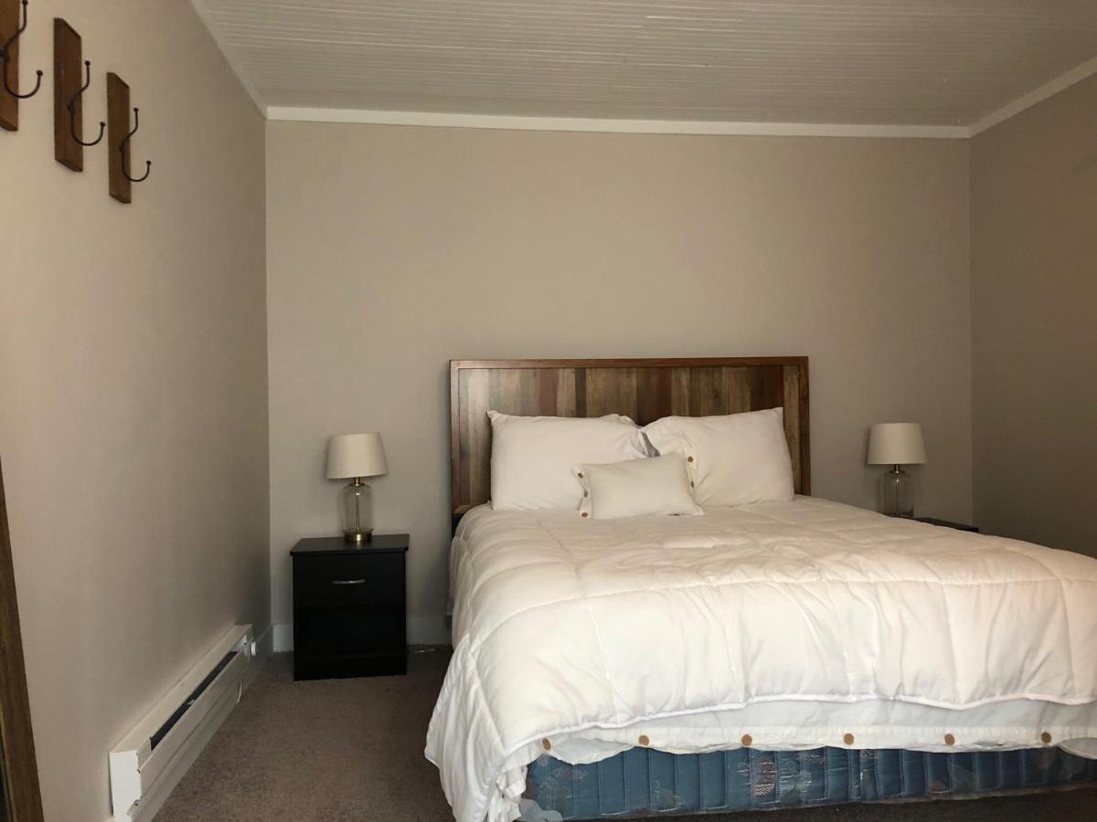 Updated + Clean Motel Room At The Base Of Mt Hood! Mount Hood Village 客房 照片
